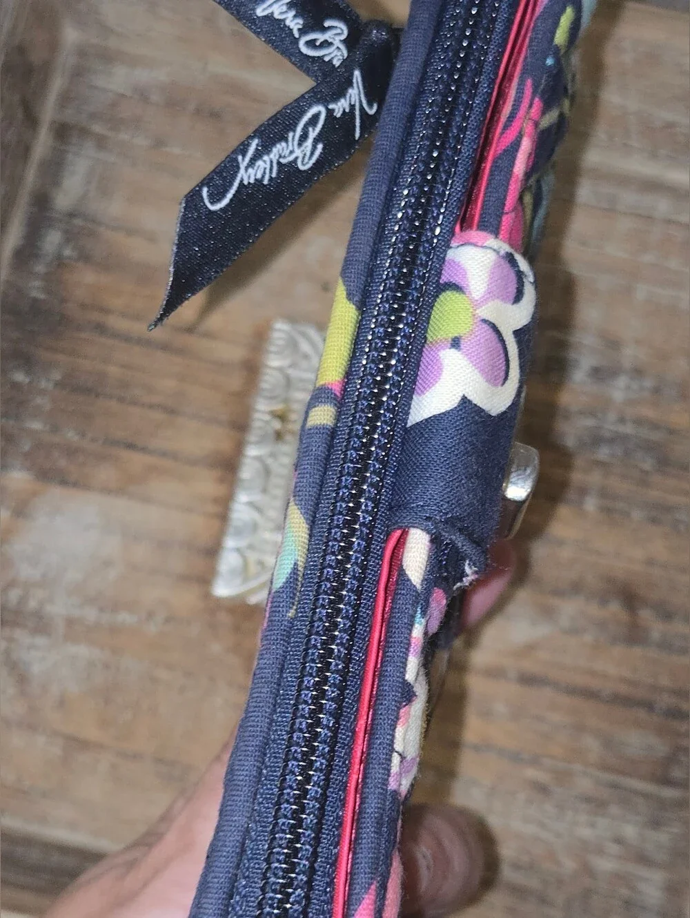 Vera Bradley Turnlock Wallet Flower Shower Navy Floral Quilted Zip Accordion
